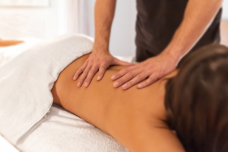 massage-SILLANS LA CASCADE-min_massage-4944146